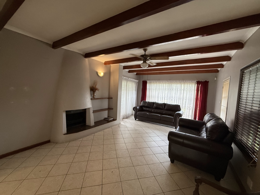 4 Bedroom Property for Sale in Schoemansville North West